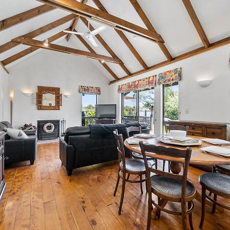 Waimea Cottage - Waikanae Holiday Home Екстер'єр фото