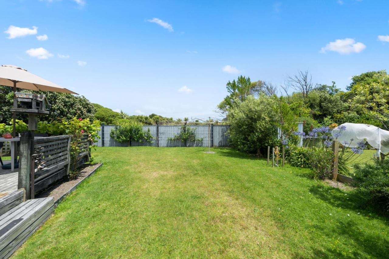 Waimea Cottage - Waikanae Holiday Home Екстер'єр фото